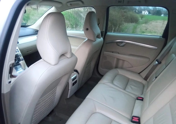 Volvo XC 70 cena 47500 przebieg: 266000, rok produkcji 2010 z Sandomierz małe 37